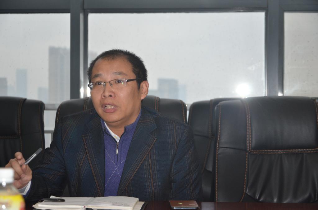 基础医学系期中教学检查座谈会召开